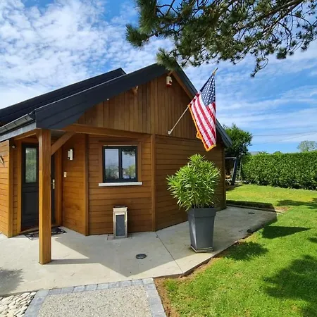 Les Mysteres D'omaha Chalet